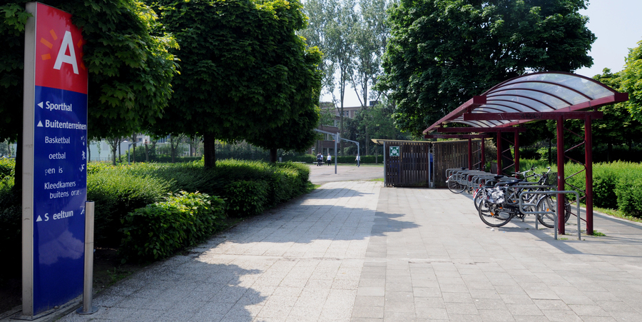 De inkom van een sportveld