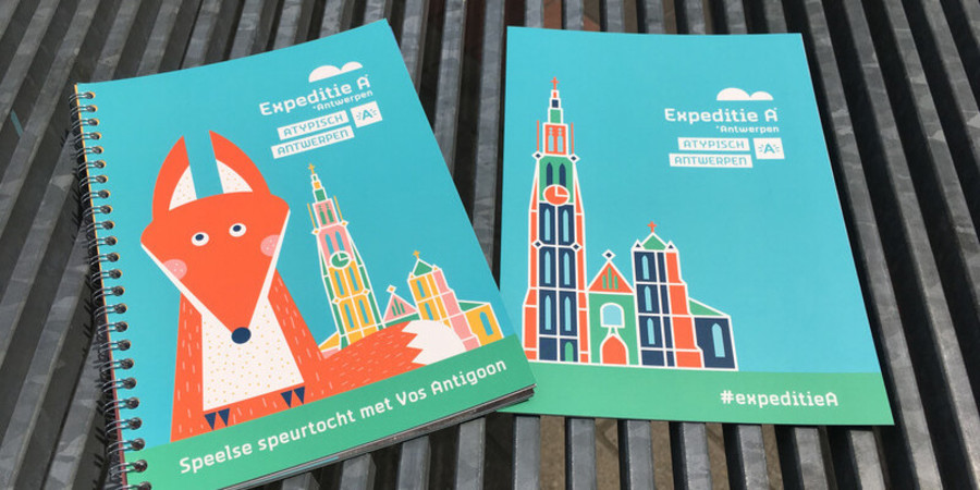 Twee expeditie boekjes. Twee expeditie boekjes.