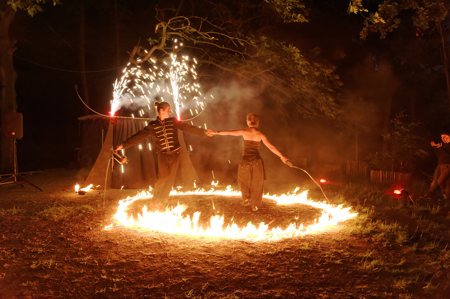 Voorstelling Tierra en fuego