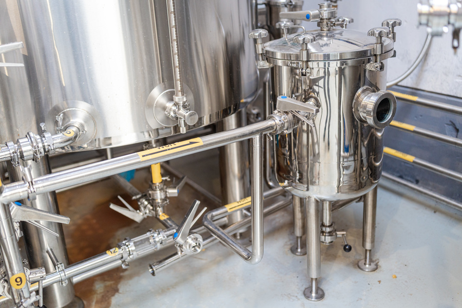 Detail brouwketel met hulpvat