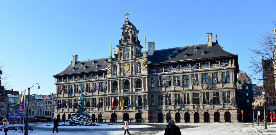 district huis antwerpen aannemer restauratiewerken stadhuis gekend nieuws district huis antwerpen aannemer restauratiewerken stadhuis gekend nieuws