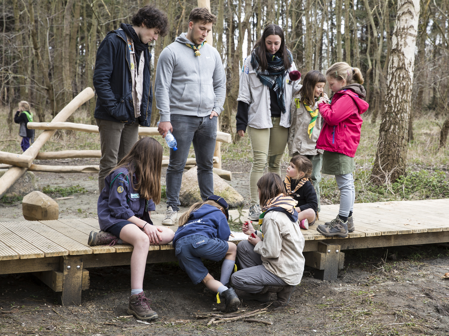 Jeugdverenigingen in het speelbos Park Groot Schijn