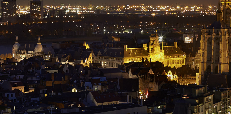Historisch stadscentrum met stadhuis van Antwerpen