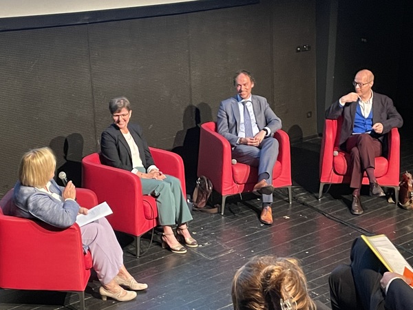panelgesprek ombudsvrouw