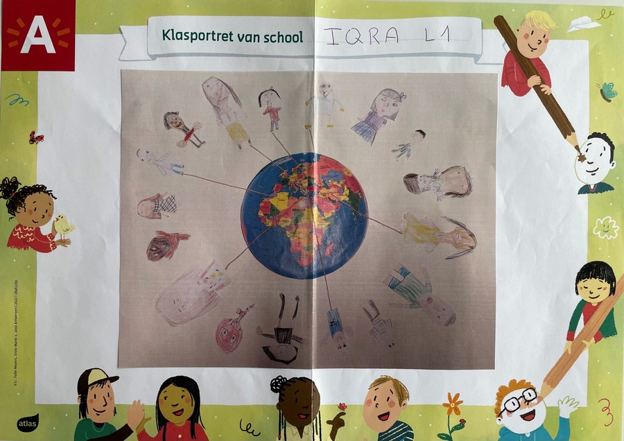 klasportret getekend door kinderen van basisschool IQRA