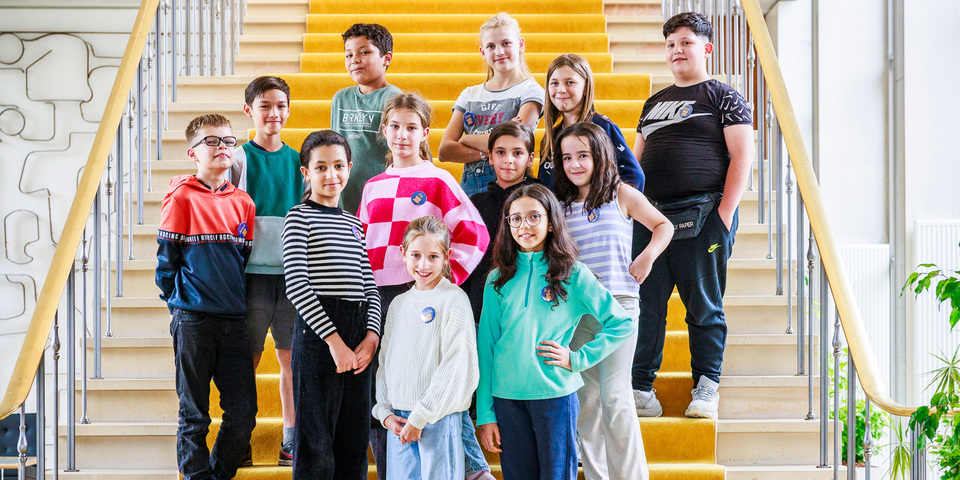 De 12 leden van het Junior Team 2024-2025