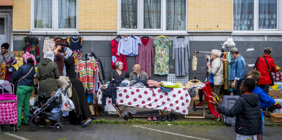 Rommelmarkt tijdens Feestweekend Luchtbal