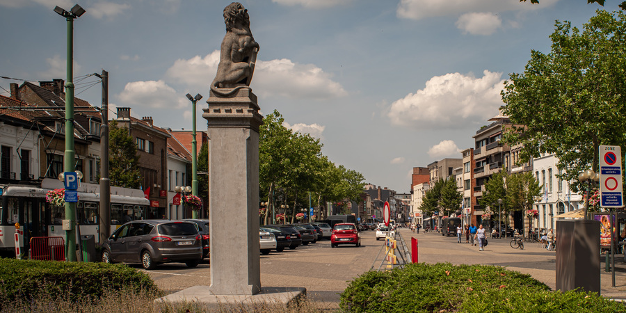 De Kioskplaats getrokken vanaf de Lelieplaats De Kioskplaats getrokken vanaf de Lelieplaats
