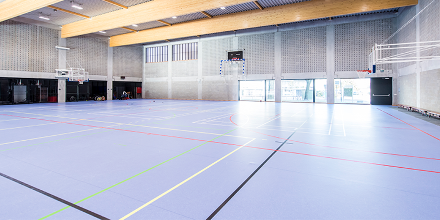 Foto van de zaal van sporthal Rode Loop 2 in Merksem Foto van de zaal van sporthal Rode Loop 2 in Merksem