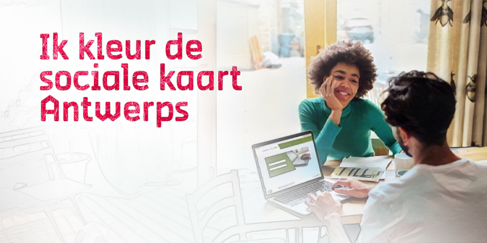 Hulpverlener zoekt informatie op voor klant via de sociale kaart.