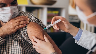 Herhalingsvaccinatie voor 65-plussers in VacCovid op Spoor Oost