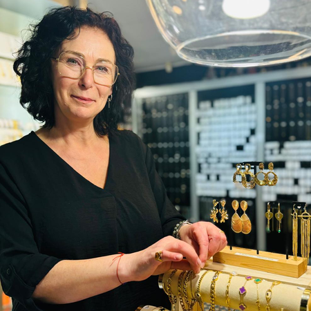 Portret van Saskia Cazier van Moon Silver Shop