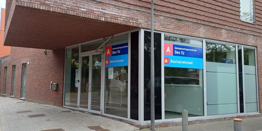 Voorgevel buurtsecretariaat Kiel