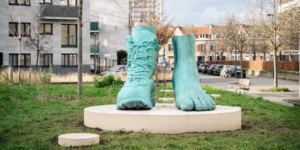 De pied à pied (2024)