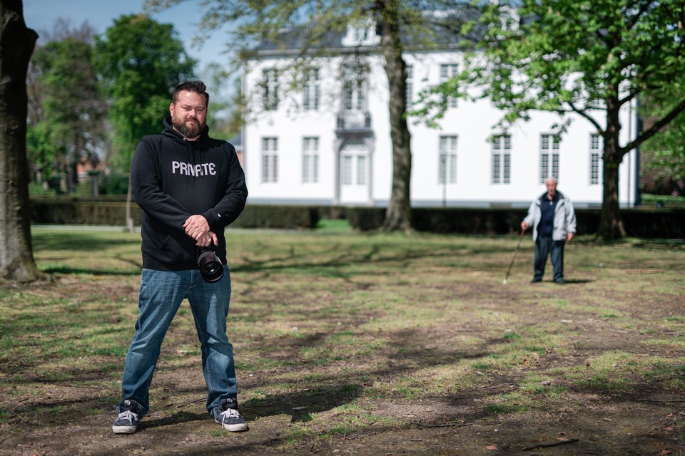 Fotograaf Frank Lambrechts voor kasteel Sorghvliedt