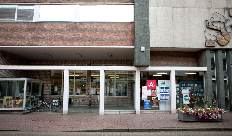 Ingang bibliotheek Hoboken