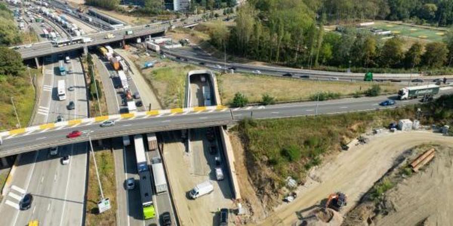 Onderdoorgang naar afrit Deurne