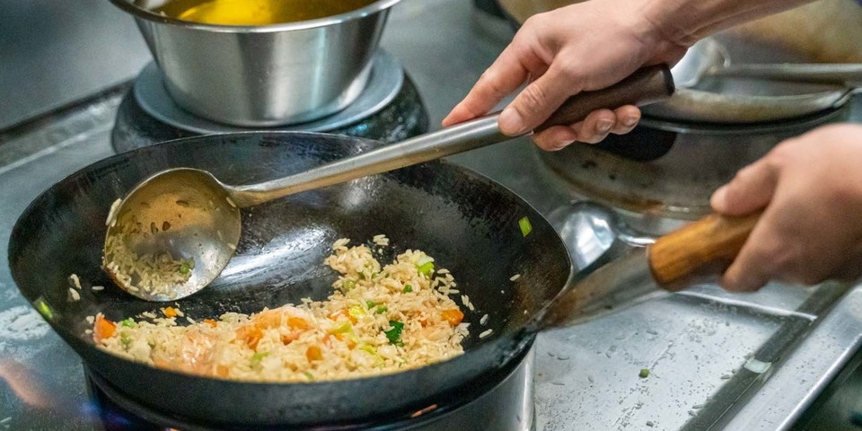 Wokpan met rijst