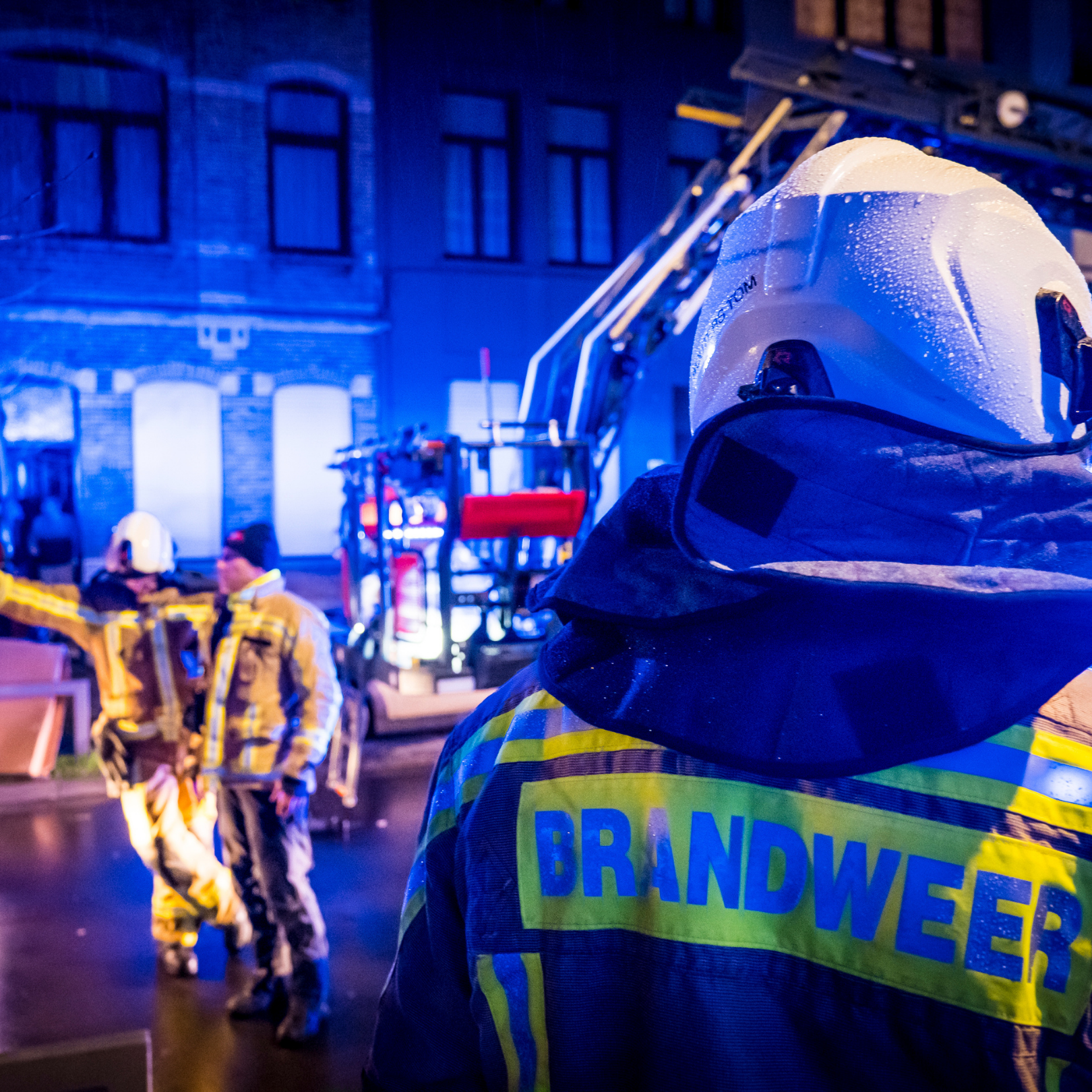 Brandweer Zone Antwerpen zorgt voor de veiligheid van de bevolking en bezoekers van Antwerpen, Zwijndrecht en Wijnegem.
