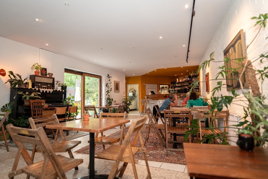 Inrichting Bar Madam