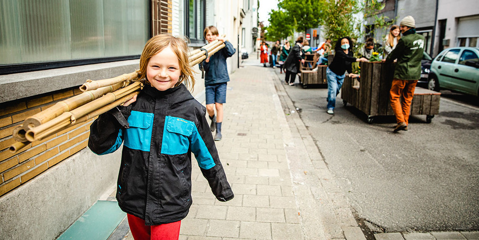 Foto van parklets van Wijklabo Moorkensplein