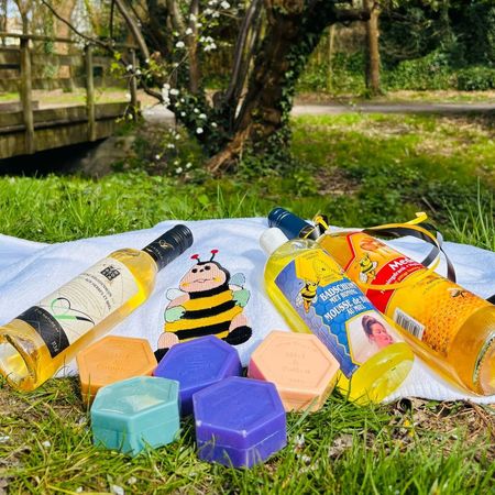 Bee and Me biedt heel wat verschillende producten aan op basis van Wilrijkse honing.