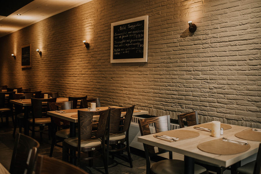 Interieur van restaurant Candide