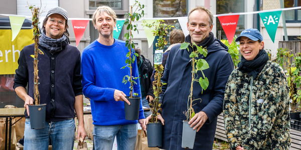 Foto van enkele bewoners van de Groenstraat op de Groeidag van 18 oktober 2025
