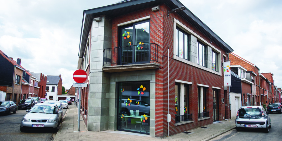 De gevel va het Huis van het Kind Ekeren. De gevel va het Huis van het Kind Ekeren.