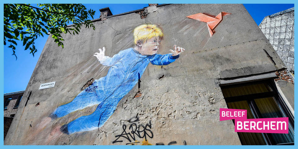 Graffitiwerk Will to Fly op een gevel in Berchem