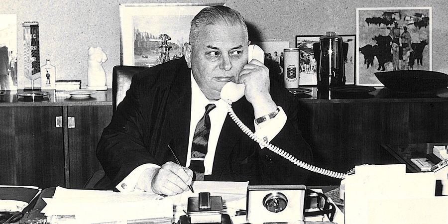 Maurice Dequeecker Maurice Dequeecker