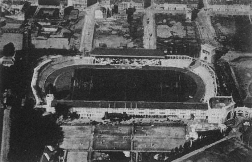 Luchtfoto Olympisch Stadion Kiel 1920