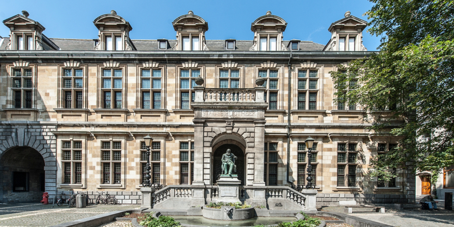 buitengevel erfgoedbibliotheek Hendrik Conscience buitengevel erfgoedbibliotheek Hendrik Conscience