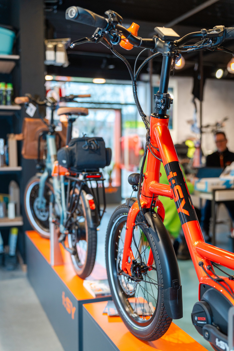 i:SY fietsen in de winkel